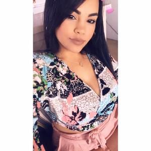 Meet your Posher, Yamilette